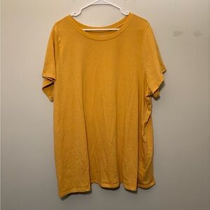 Torrid Classic Fit Mustard Yellow Short /Sleeve Tee, Size 4X Women’s